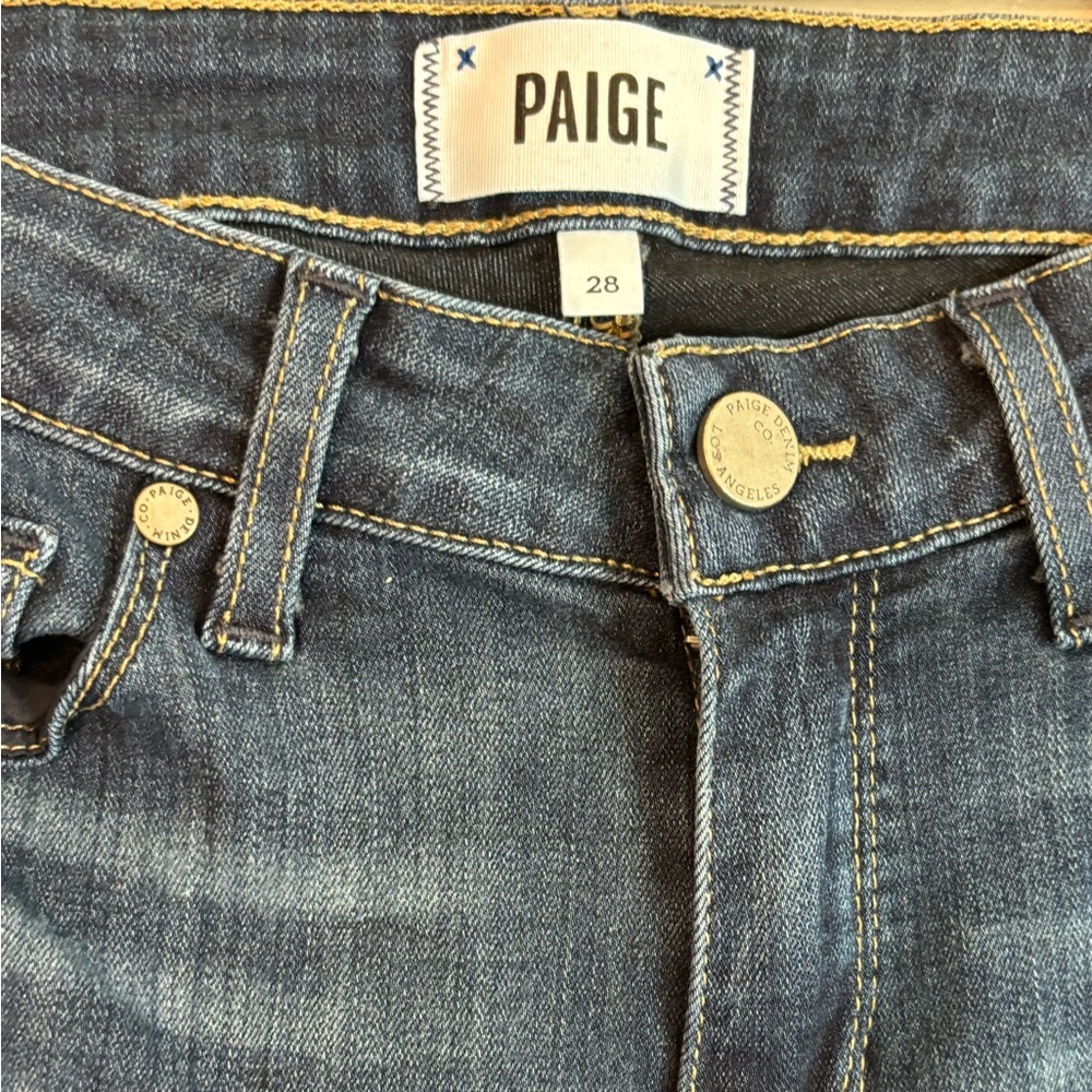 Paige jeans size 28